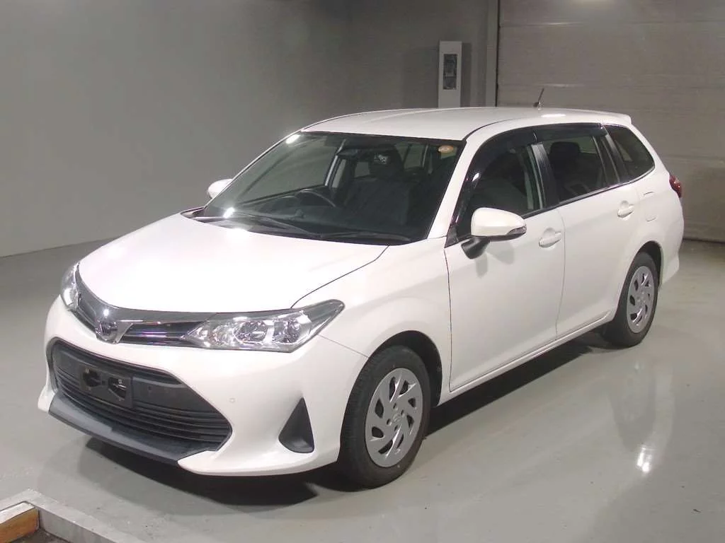 Toyota Corolla Fielder NRE161G 2021